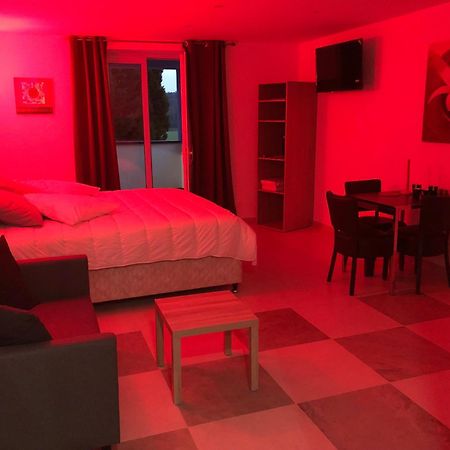 Belle Man Bed and Breakfast Longevelle-sur-Doubs Eksteriør billede